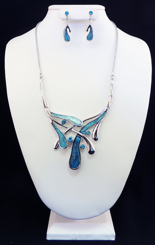 Aqua Stone Leave Necklace/Earring Set