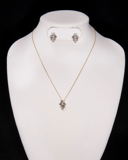 Short Gold Chain w/ Crystal Cluster N/E Set