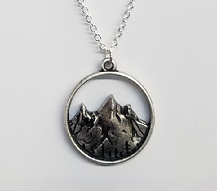 Mountain Scene - Circle Necklace