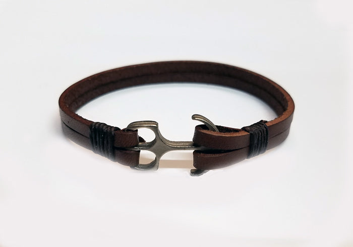 Anchor Clasp Leather Bracelet