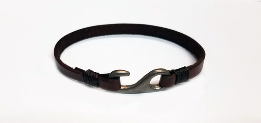 Narrow Strip Leather Bracelet