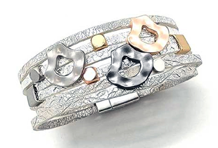 Metal Designs Bracelet