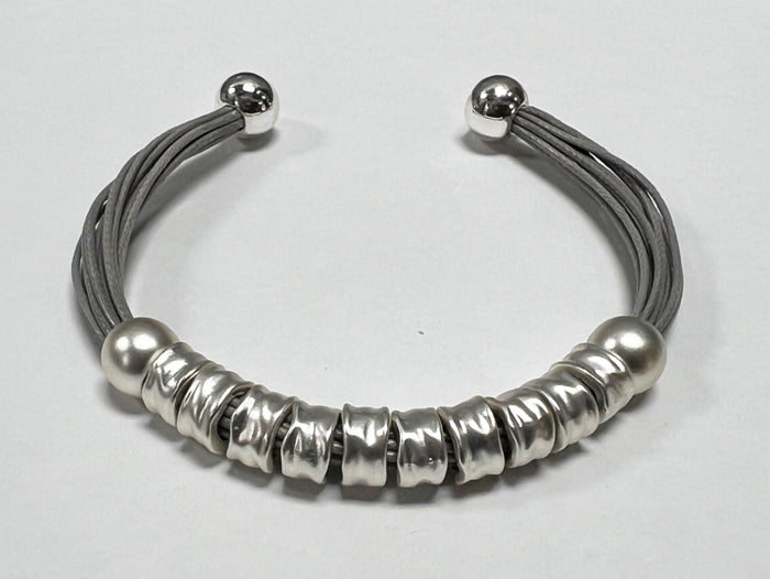 Cords w/ Silver Metal Rings Bracelet