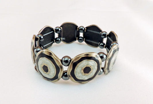 Magnetic Therapy Stretch Bracelet.