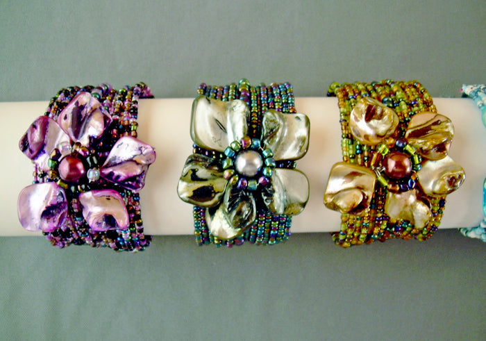 Beaded Shell Flower Adjustable Bracelet