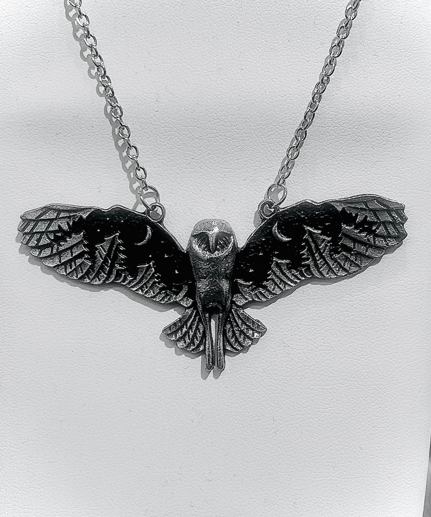 Owl w/ Star Wings - Big Necklace