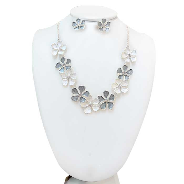 Enamel Rhinestone Flower - Gray/White N/E Set