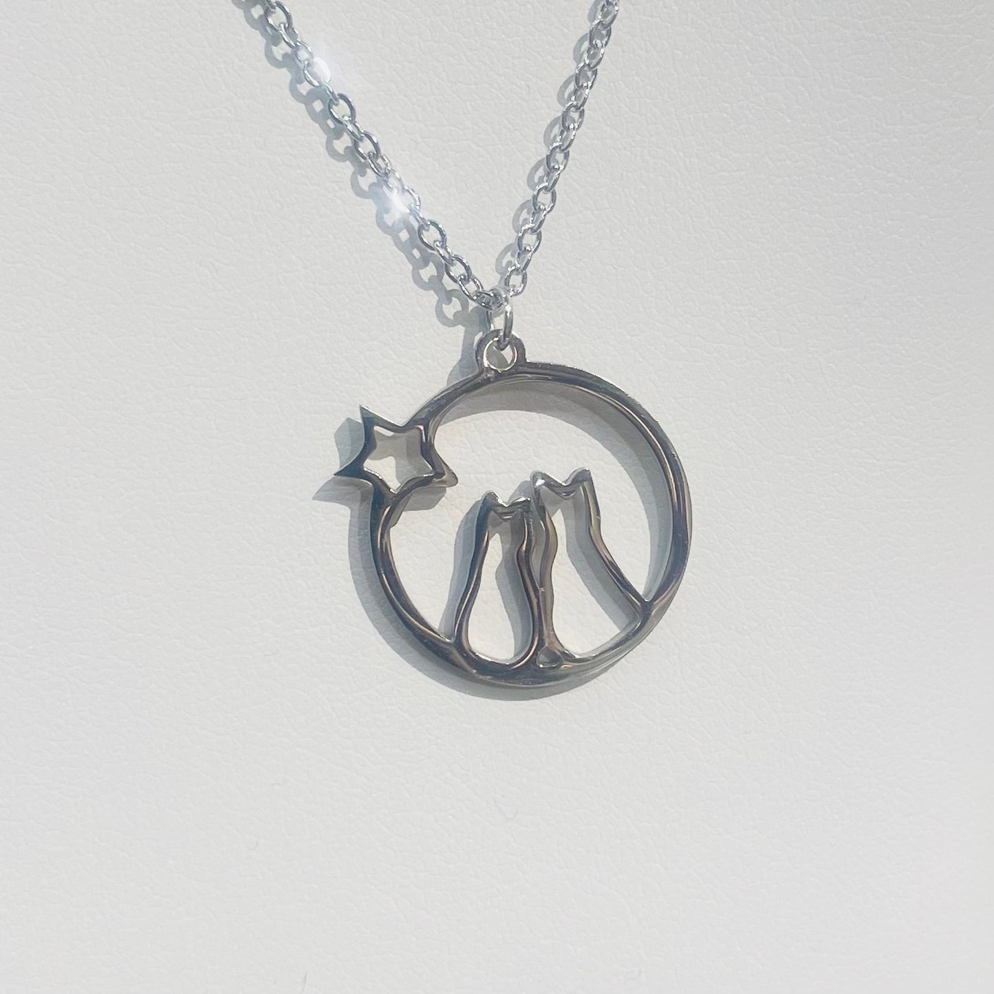 Cats Silhouette w/ Star Necklace